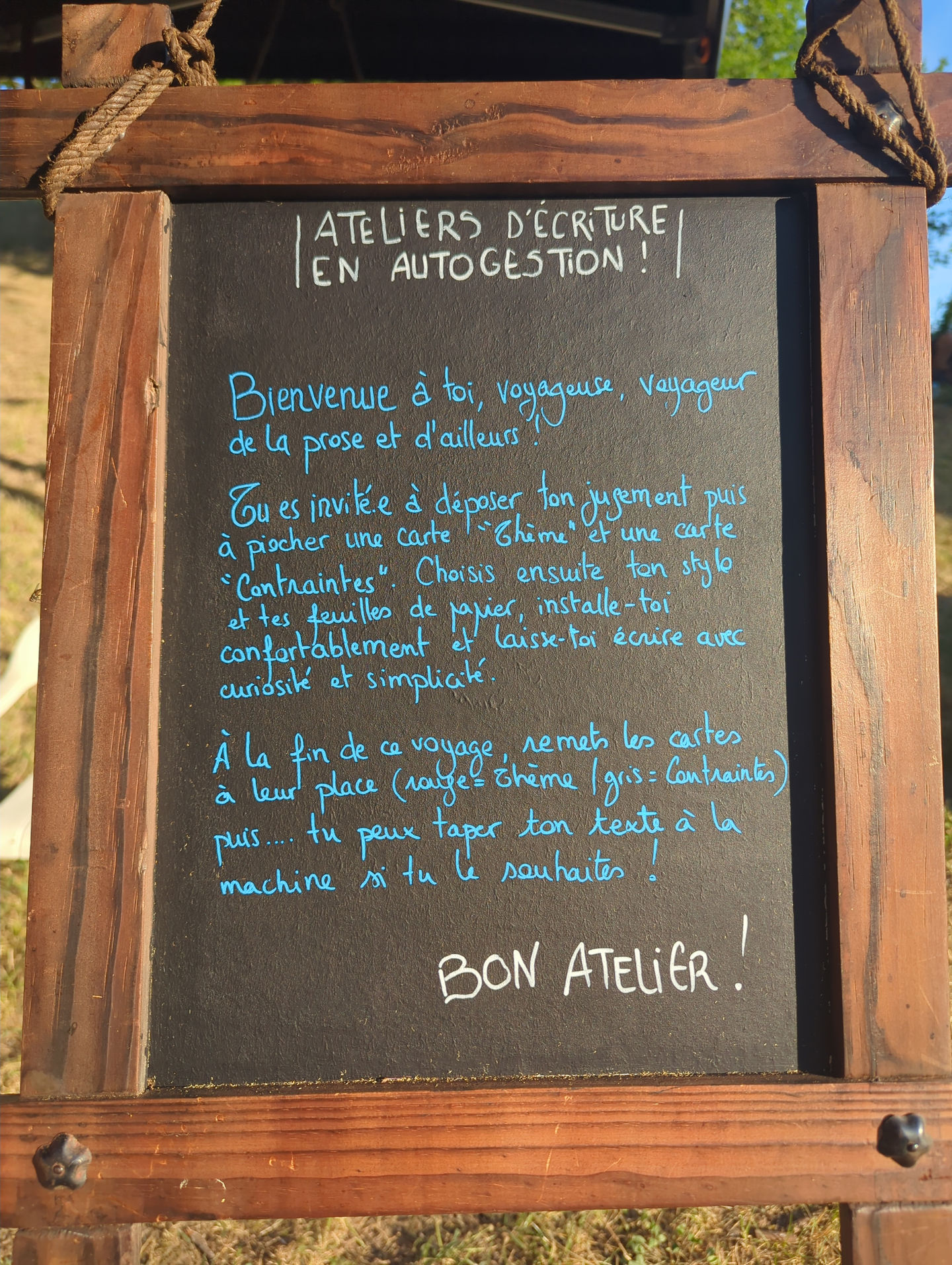 Ardoise des ateliers d'écriture en autogestion